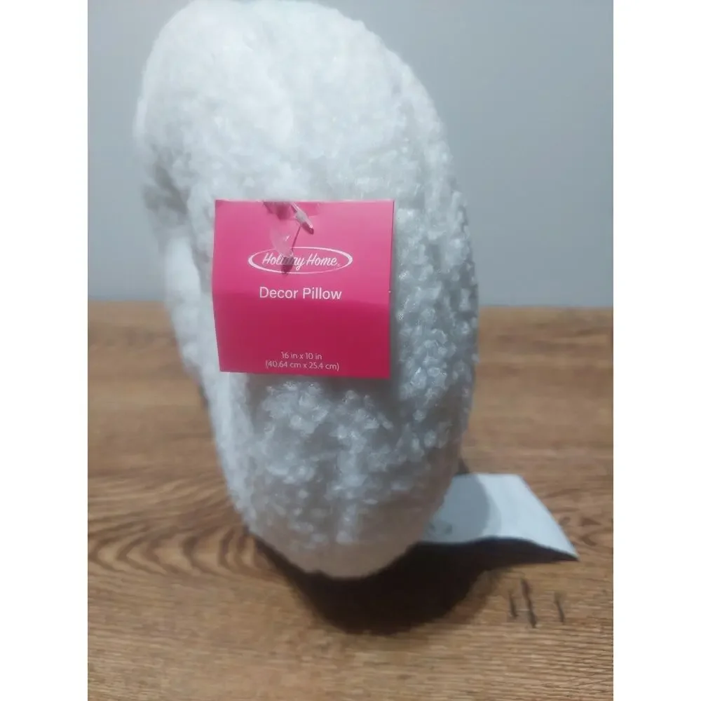 White XO Plush Decrotive Holiday Throw Couch Pillow Valentine's Anniversary Etc